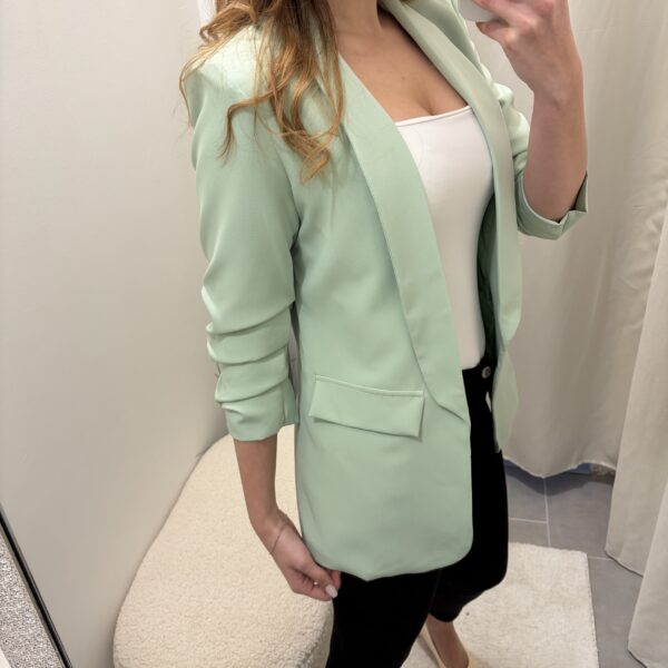 “Camira” - letisztult, elegáns blézer, menta színű