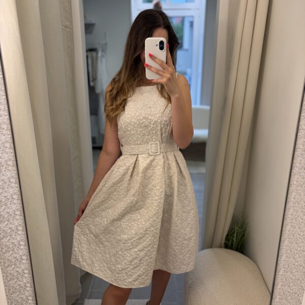 “Lucy” - elegáns ruha - bézs